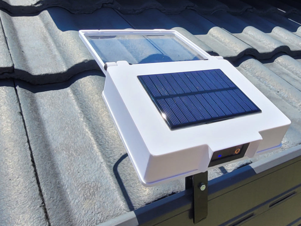 Sungazer Compact Solar Cleaning Meter